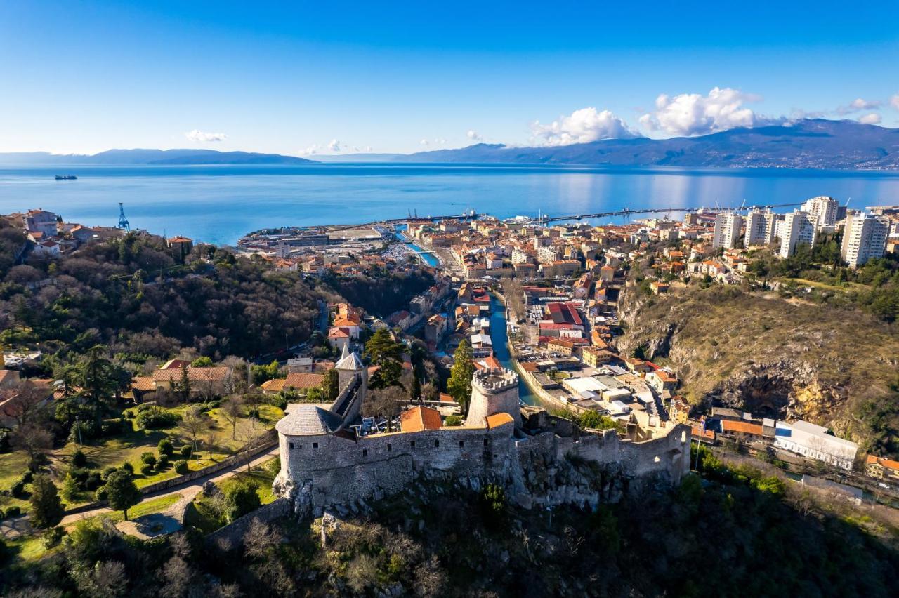 Bella Ciao Apartments Rijeka Luaran gambar