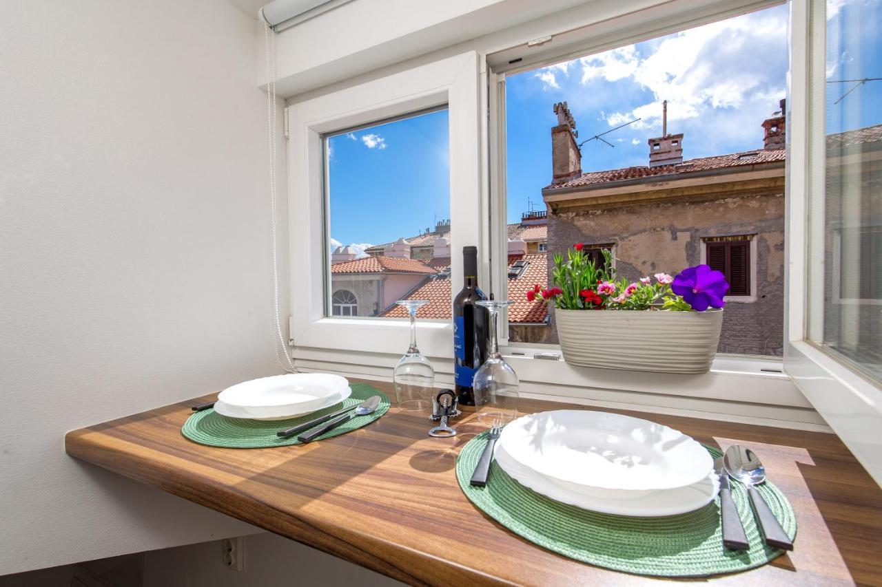 Bella Ciao Apartments Rijeka Luaran gambar