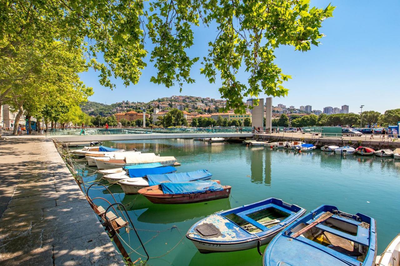 Bella Ciao Apartments Rijeka Luaran gambar